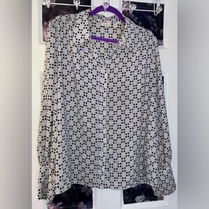 New York & Company long sleeve button down polka dot blouse. Size XL.